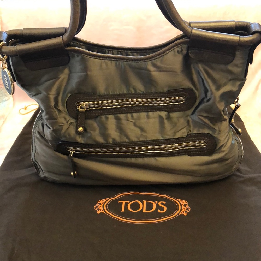 AUTHENTIC Tod’s Pashmy Nylon Bag